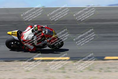 media/Apr-05-2024-Apex Assassins-CVMA Friday Practice (Fri) [[ee2ef04f2b]]/3-Racer 2/Session 3 (Bowl Speed Pans)/